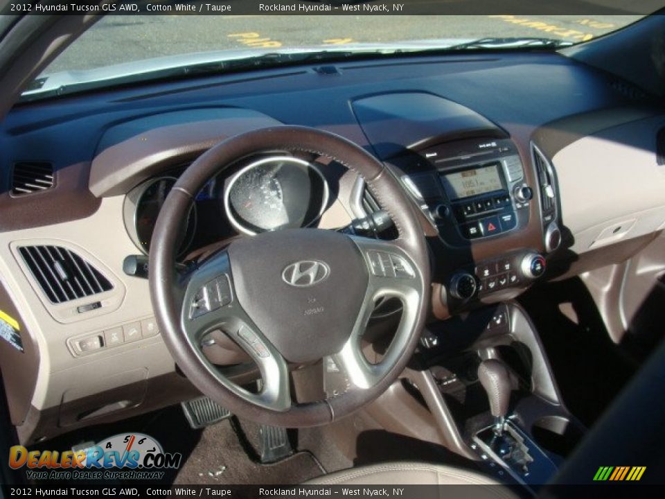 2012 Hyundai Tucson GLS AWD Cotton White / Taupe Photo #9