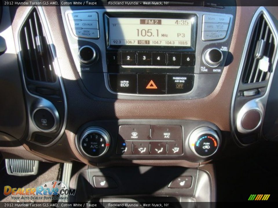 2012 Hyundai Tucson GLS AWD Cotton White / Taupe Photo #17