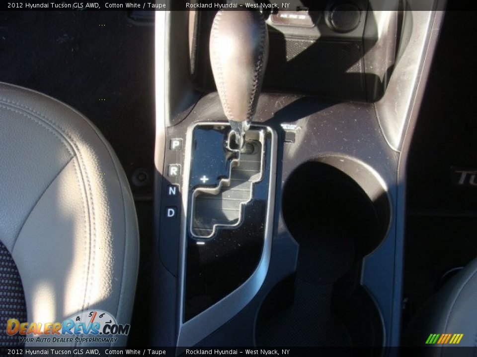 2012 Hyundai Tucson GLS AWD Cotton White / Taupe Photo #19