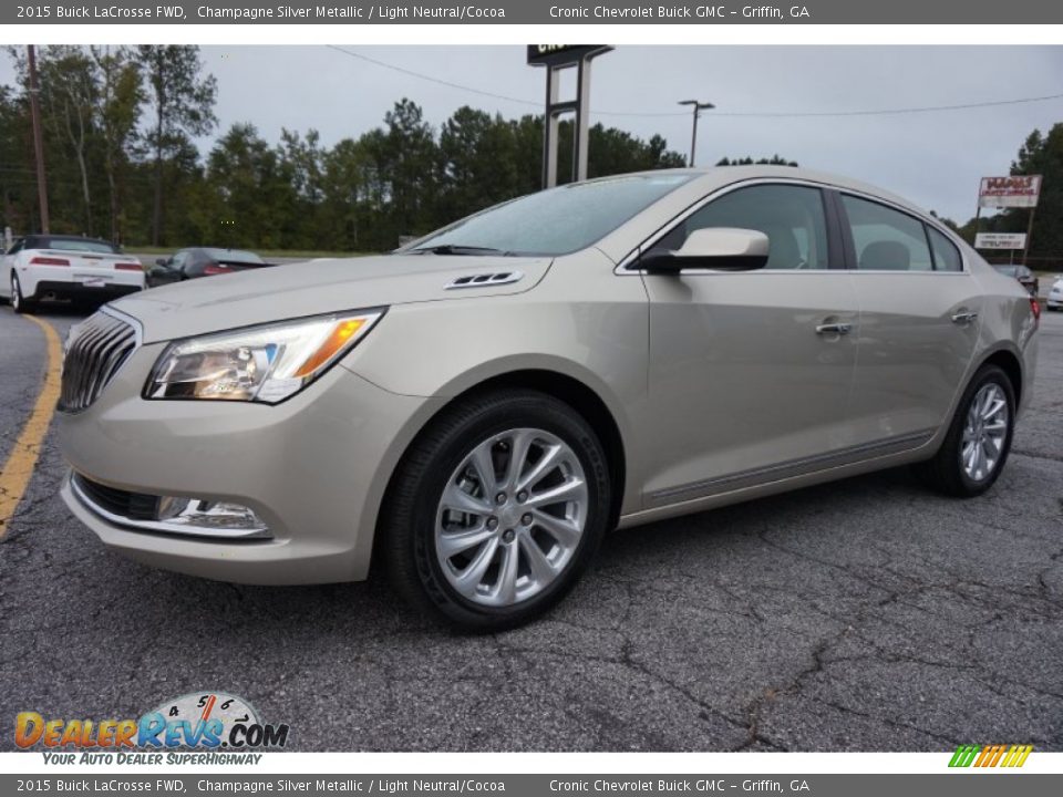 2015 Buick LaCrosse FWD Champagne Silver Metallic / Light Neutral/Cocoa Photo #3