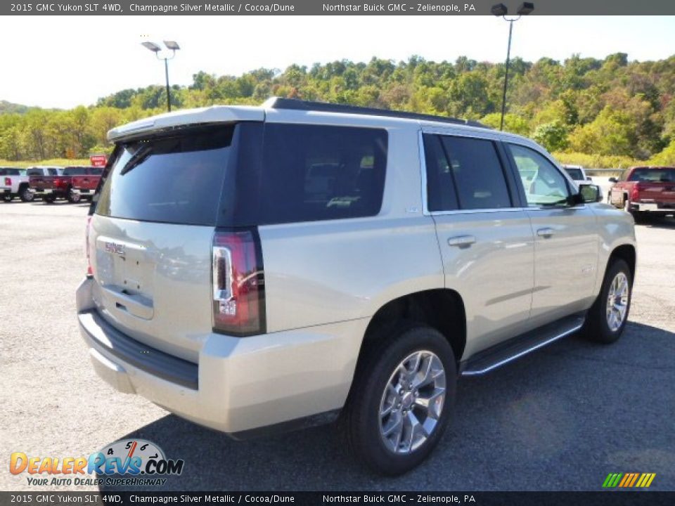 2015 GMC Yukon SLT 4WD Champagne Silver Metallic / Cocoa/Dune Photo #5