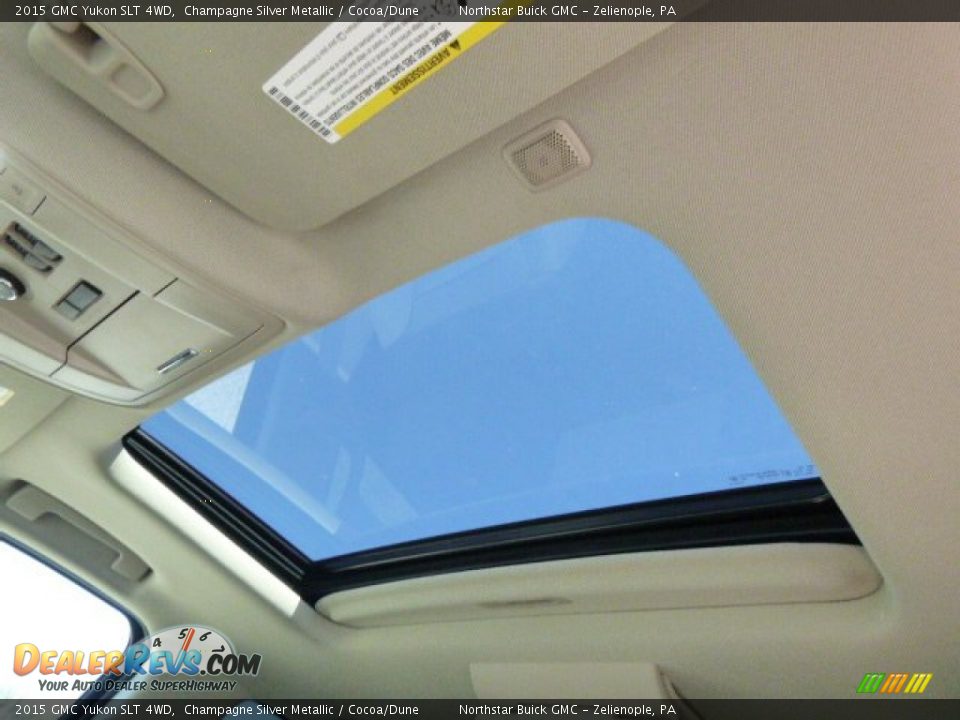 2015 GMC Yukon SLT 4WD Champagne Silver Metallic / Cocoa/Dune Photo #15