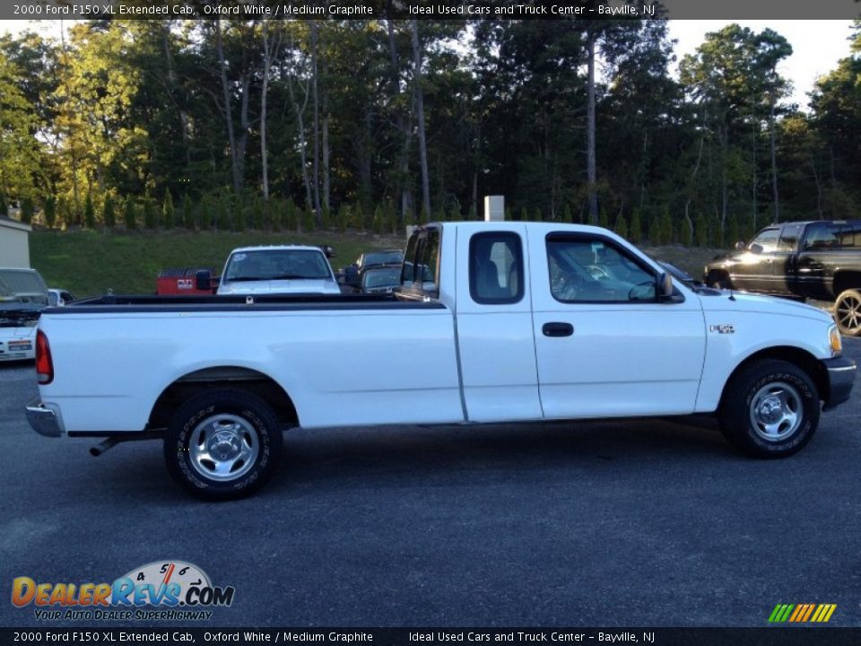 2000 Ford F150 XL Extended Cab Oxford White / Medium Graphite Photo #10