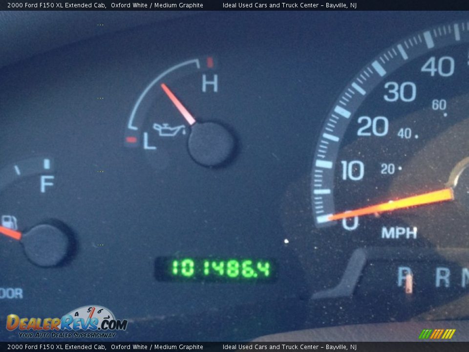 2000 Ford F150 XL Extended Cab Oxford White / Medium Graphite Photo #29