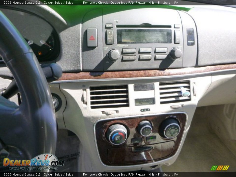 2006 Hyundai Sonata GLS Golden Beige / Beige Photo #18
