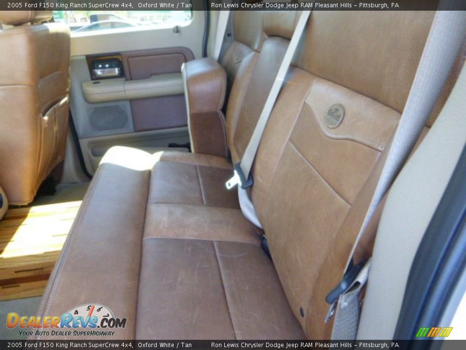 2005 Ford F150 King Ranch SuperCrew 4x4 Oxford White / Tan Photo #12