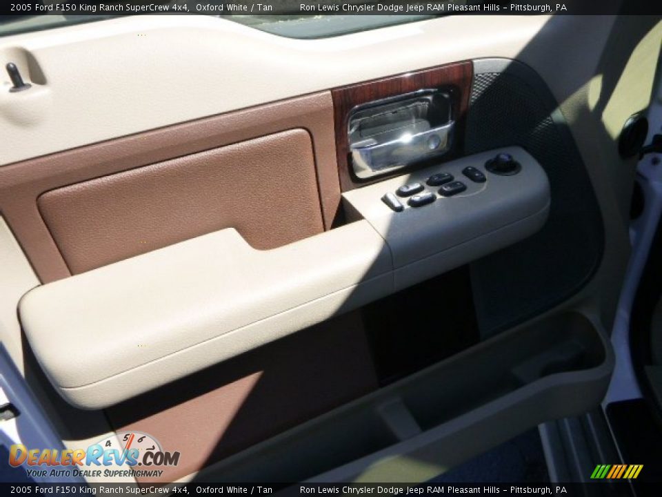 2005 Ford F150 King Ranch SuperCrew 4x4 Oxford White / Tan Photo #15