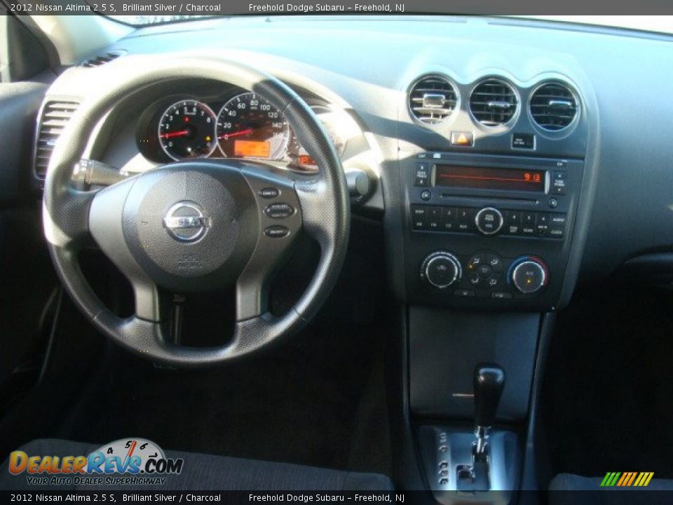 2012 Nissan Altima 2.5 S Brilliant Silver / Charcoal Photo #16
