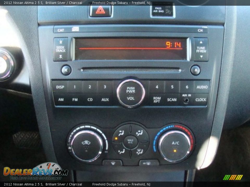 2012 Nissan Altima 2.5 S Brilliant Silver / Charcoal Photo #20
