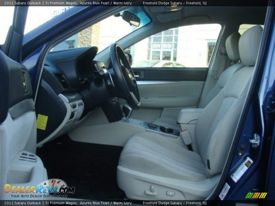 2011 Subaru Outback 2.5i Premium Wagon Azurite Blue Pearl / Warm Ivory Photo #14