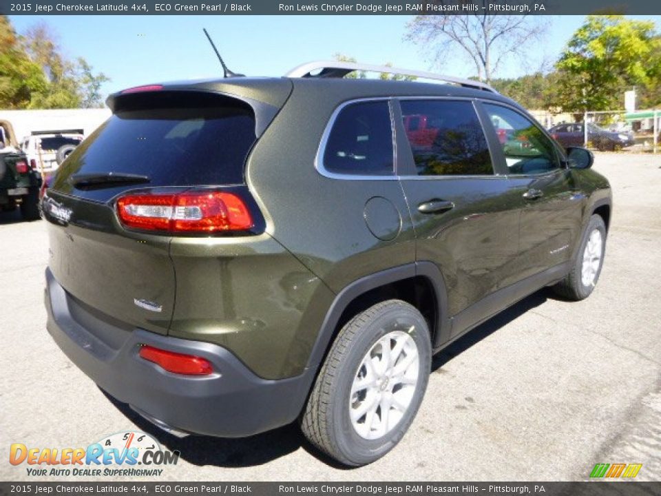 2015 Jeep Cherokee Latitude 4x4 ECO Green Pearl / Black Photo #5