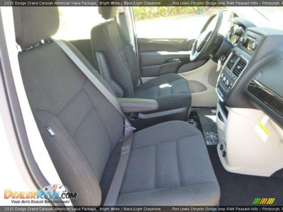 2015 Dodge Grand Caravan American Value Package Bright White / Black/Light Graystone Photo #10