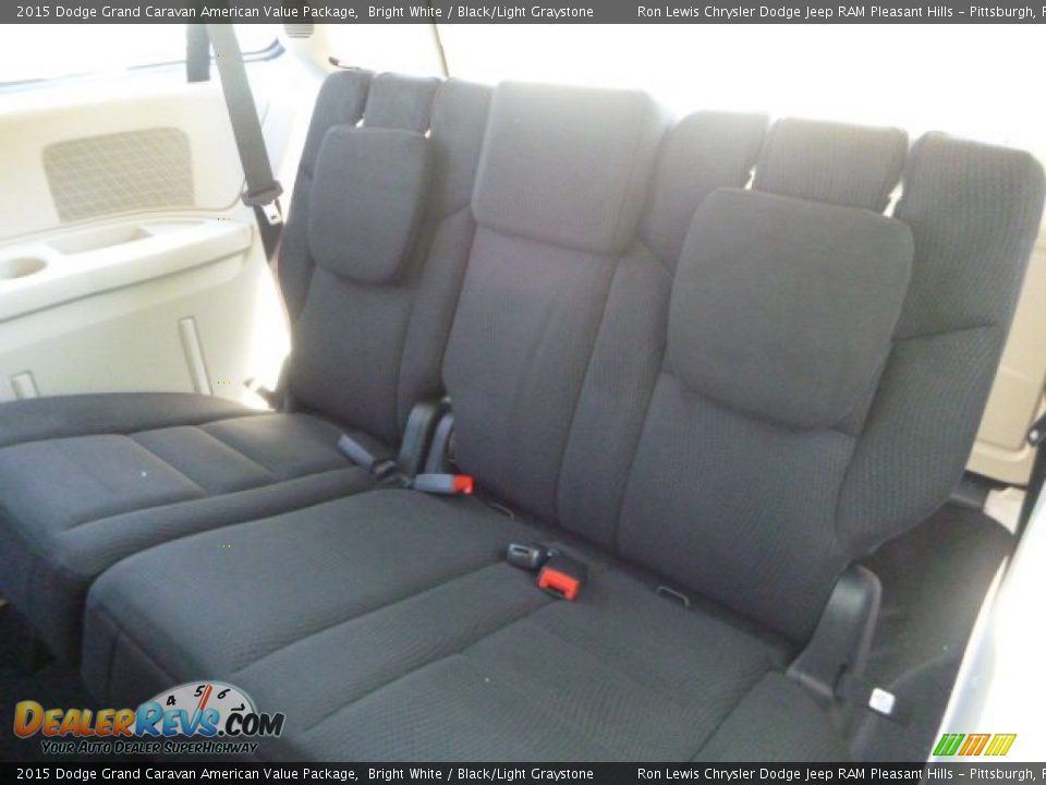 2015 Dodge Grand Caravan American Value Package Bright White / Black/Light Graystone Photo #16