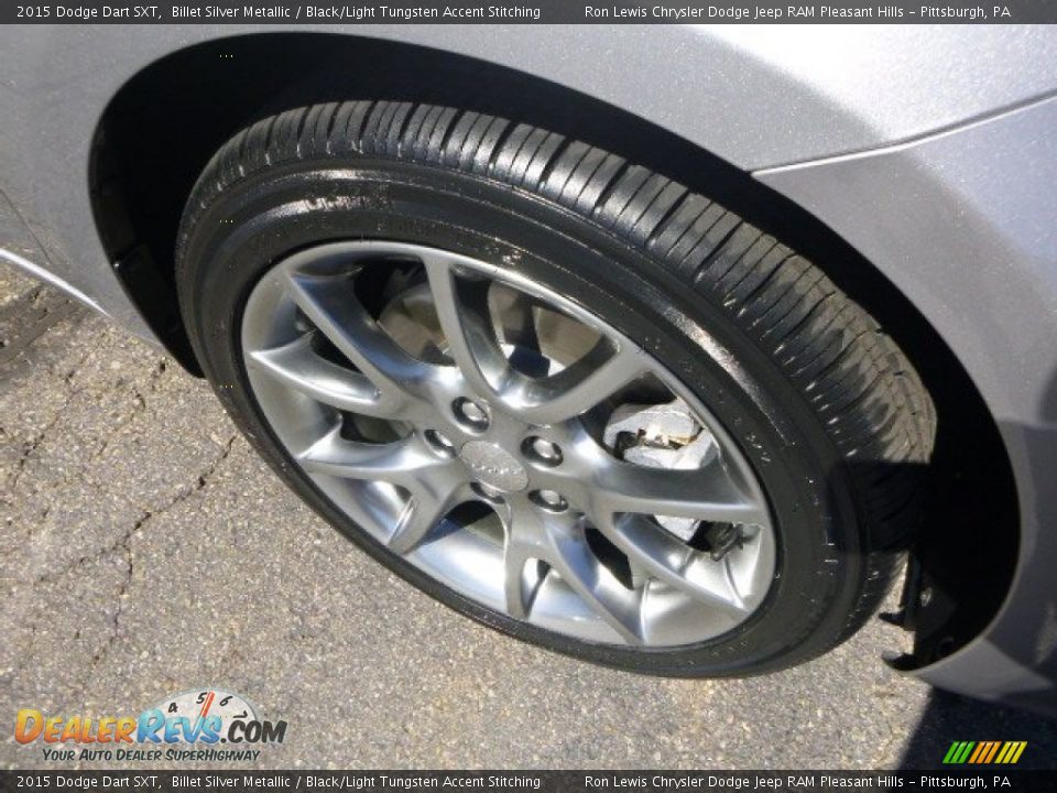 2015 Dodge Dart SXT Billet Silver Metallic / Black/Light Tungsten Accent Stitching Photo #9