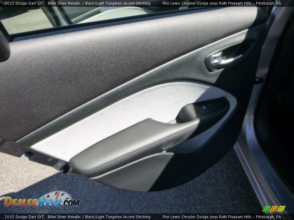 2015 Dodge Dart SXT Billet Silver Metallic / Black/Light Tungsten Accent Stitching Photo #17