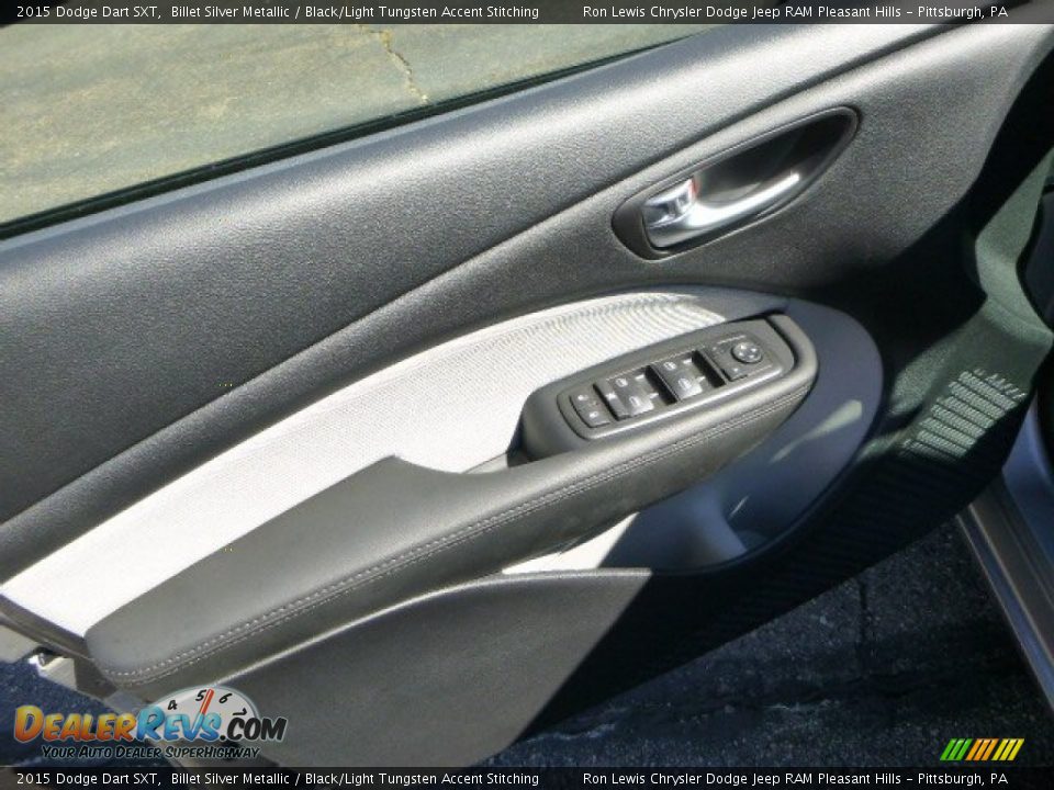 2015 Dodge Dart SXT Billet Silver Metallic / Black/Light Tungsten Accent Stitching Photo #18