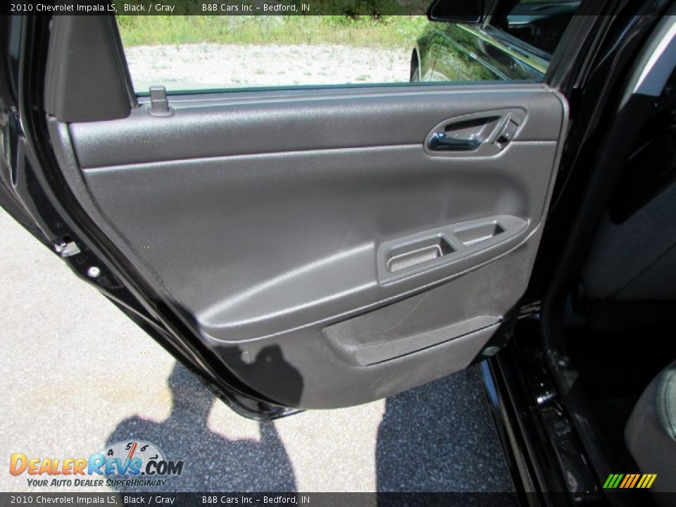 2010 Chevrolet Impala LS Black / Gray Photo #20