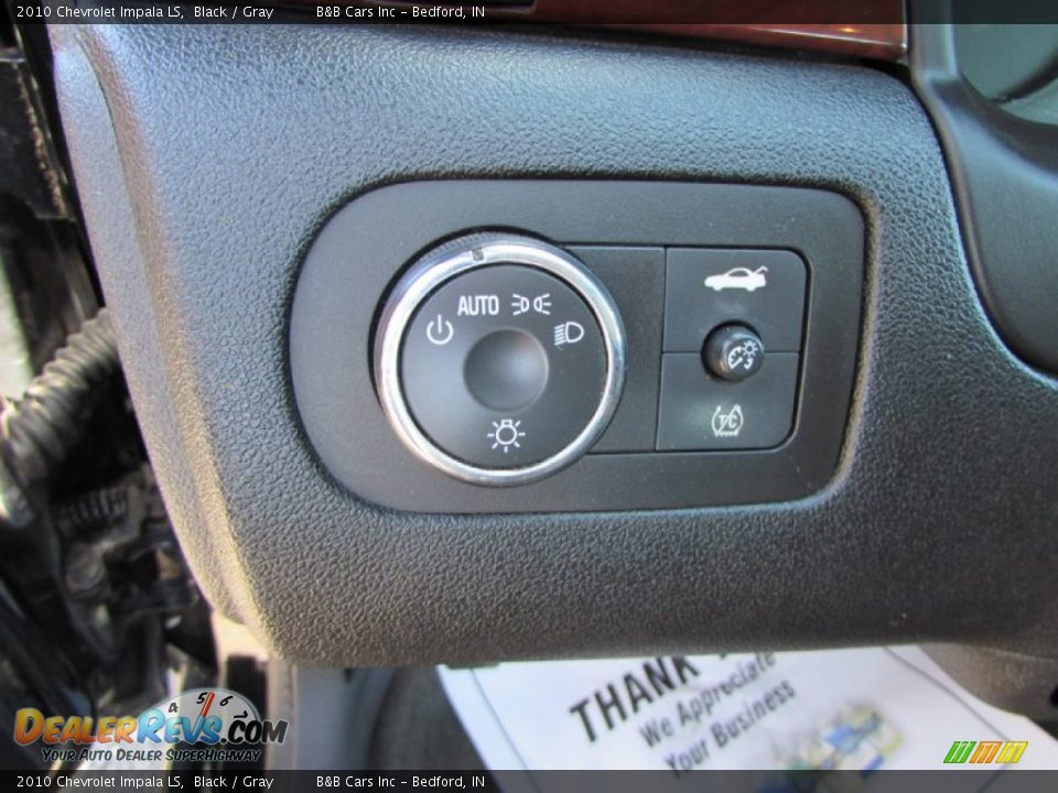2010 Chevrolet Impala LS Black / Gray Photo #28