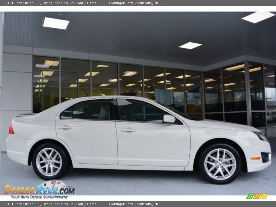 2011 Ford Fusion SEL White Platinum Tri-Coat / Camel Photo #2