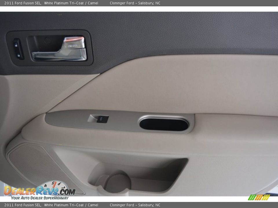 2011 Ford Fusion SEL White Platinum Tri-Coat / Camel Photo #14