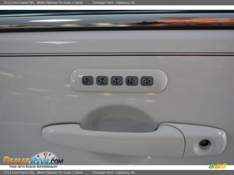 2011 Ford Fusion SEL White Platinum Tri-Coat / Camel Photo #19