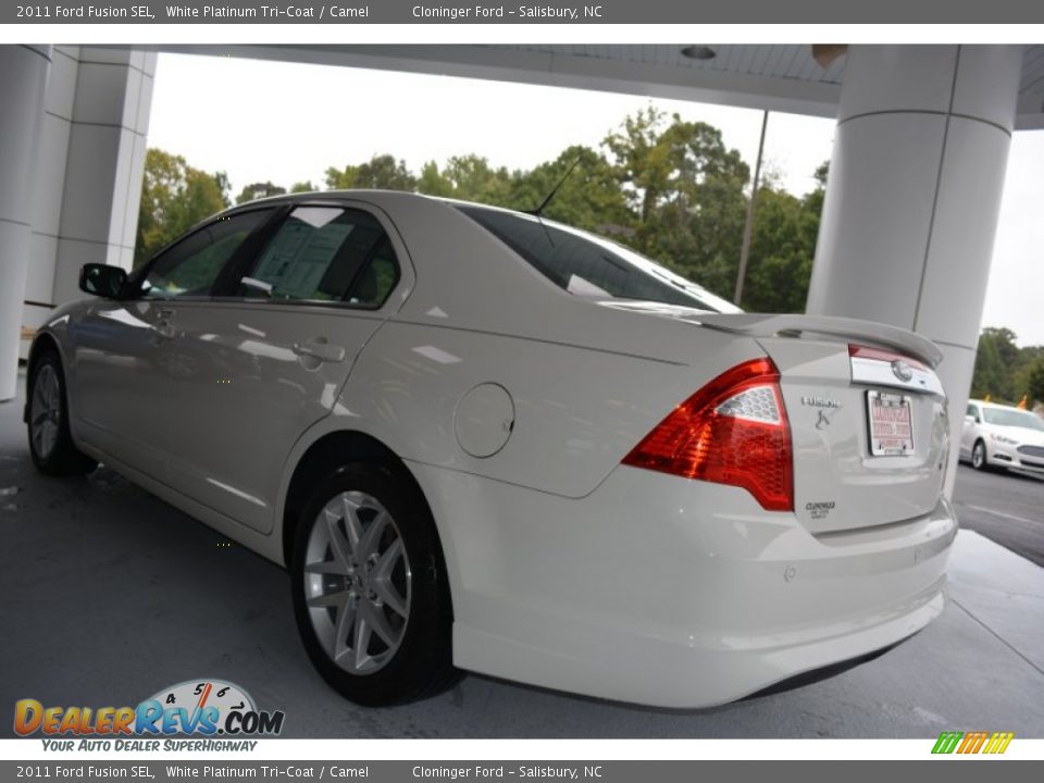 2011 Ford Fusion SEL White Platinum Tri-Coat / Camel Photo #32