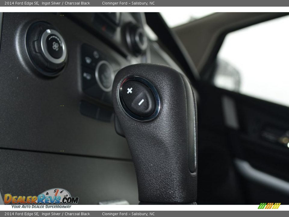 2014 Ford Edge SE Ingot Silver / Charcoal Black Photo #17