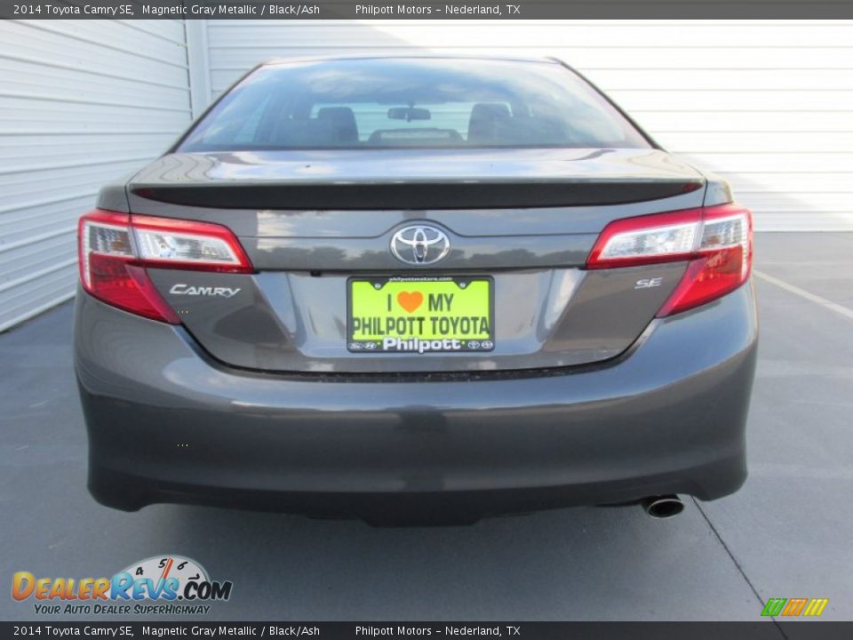 2014 Toyota Camry SE Magnetic Gray Metallic / Black/Ash Photo #5