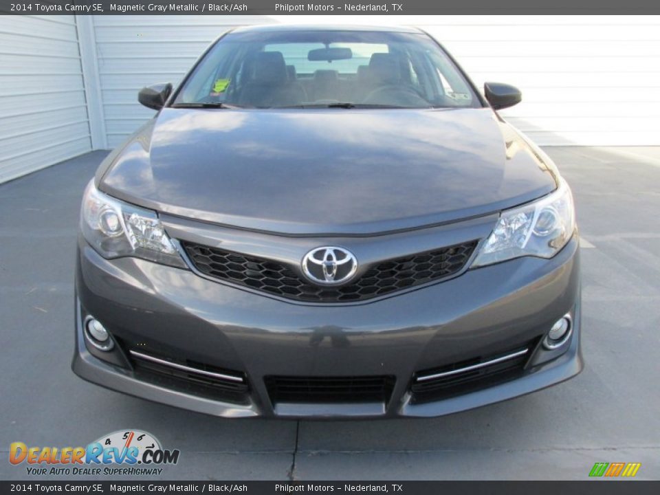2014 Toyota Camry SE Magnetic Gray Metallic / Black/Ash Photo #8
