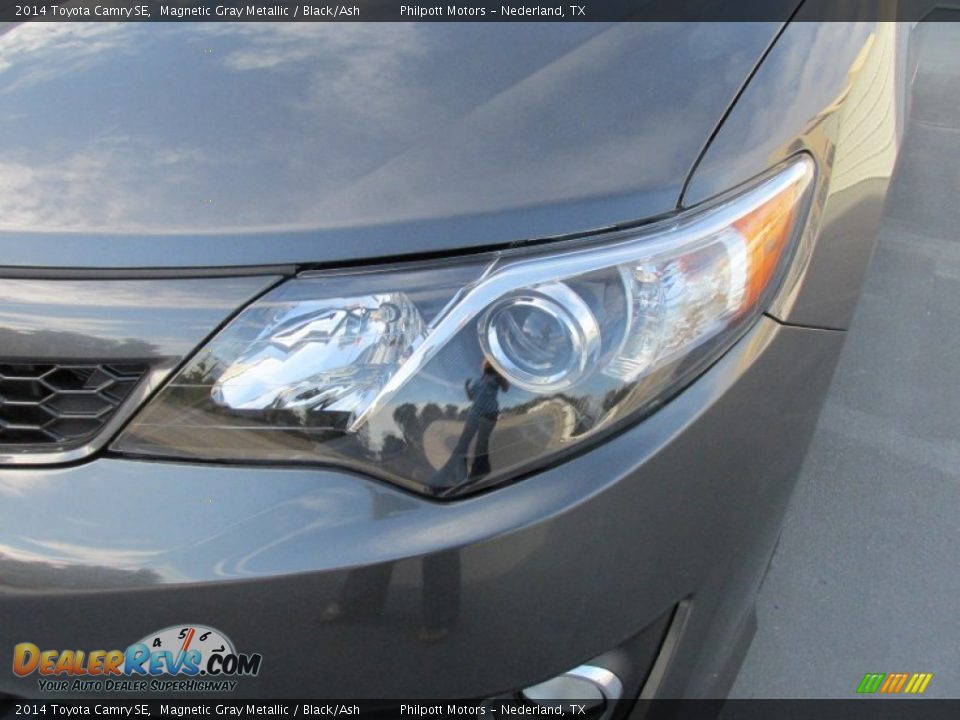 2014 Toyota Camry SE Magnetic Gray Metallic / Black/Ash Photo #9
