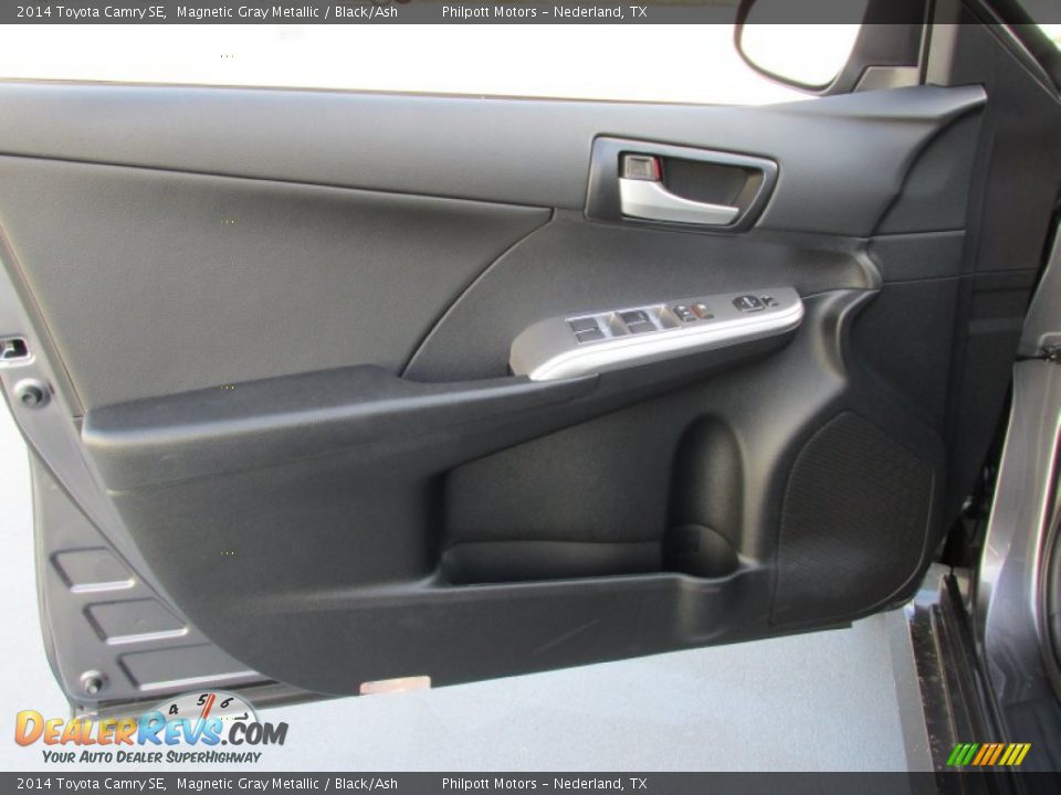 2014 Toyota Camry SE Magnetic Gray Metallic / Black/Ash Photo #21