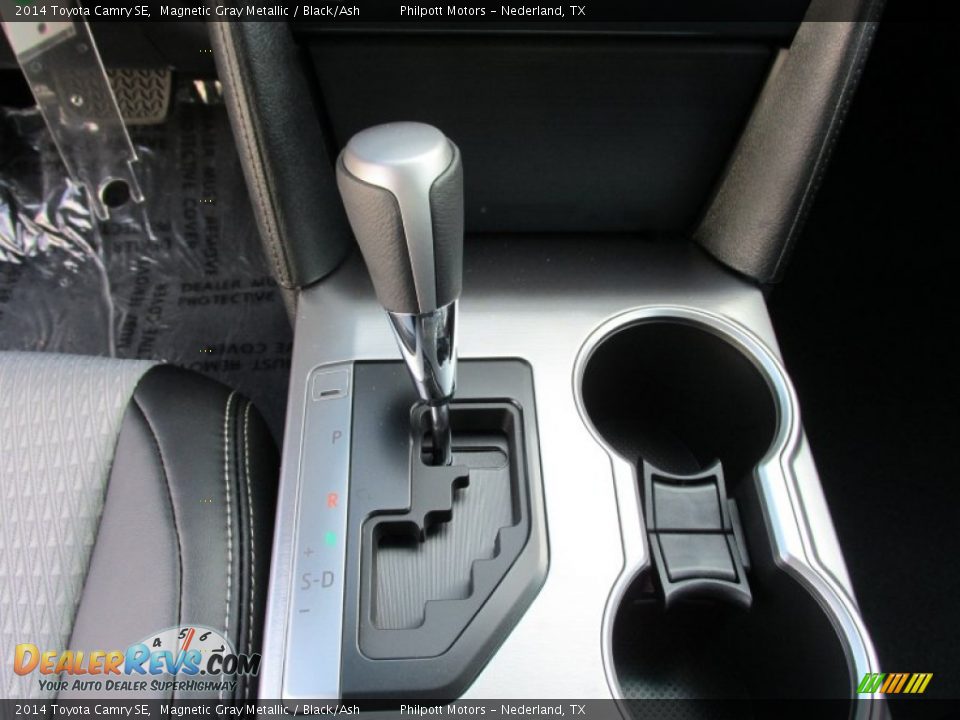 2014 Toyota Camry SE Magnetic Gray Metallic / Black/Ash Photo #29