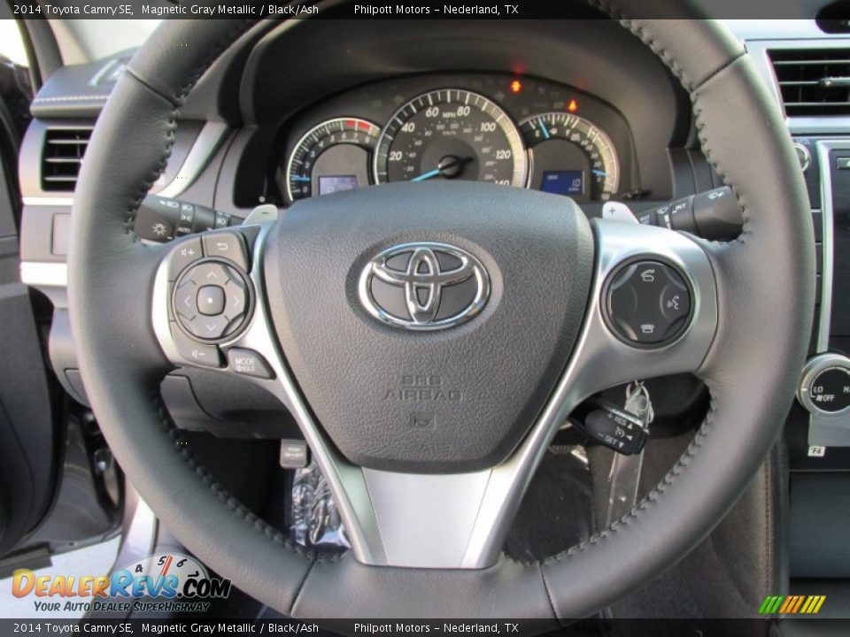 2014 Toyota Camry SE Magnetic Gray Metallic / Black/Ash Photo #30
