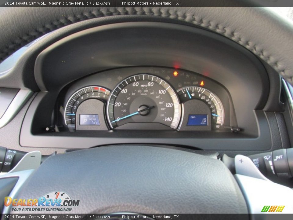 2014 Toyota Camry SE Magnetic Gray Metallic / Black/Ash Photo #31