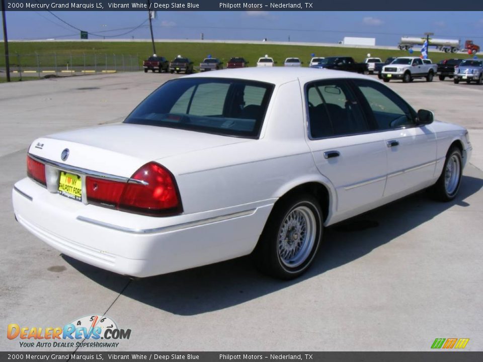 2000 Mercury Grand Marquis LS Vibrant White / Deep Slate Blue Photo #3