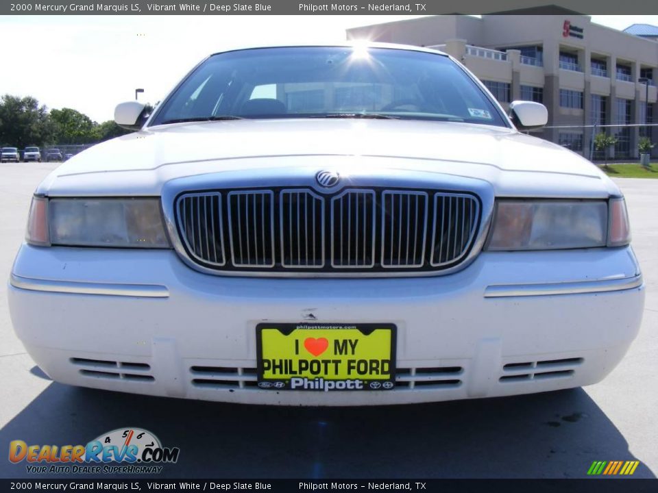 2000 Mercury Grand Marquis LS Vibrant White / Deep Slate Blue Photo #9