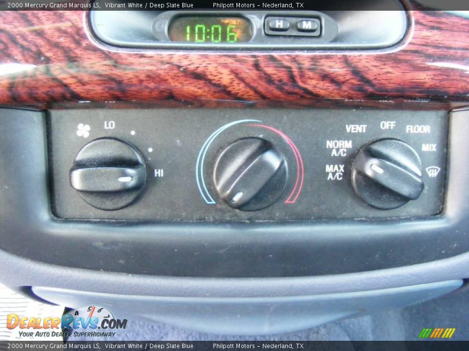 2000 Mercury Grand Marquis LS Vibrant White / Deep Slate Blue Photo #29