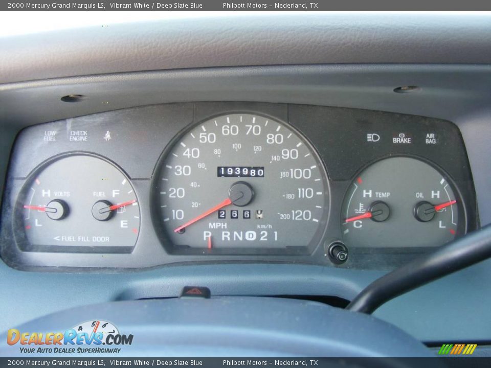 2000 Mercury Grand Marquis LS Vibrant White / Deep Slate Blue Photo #32