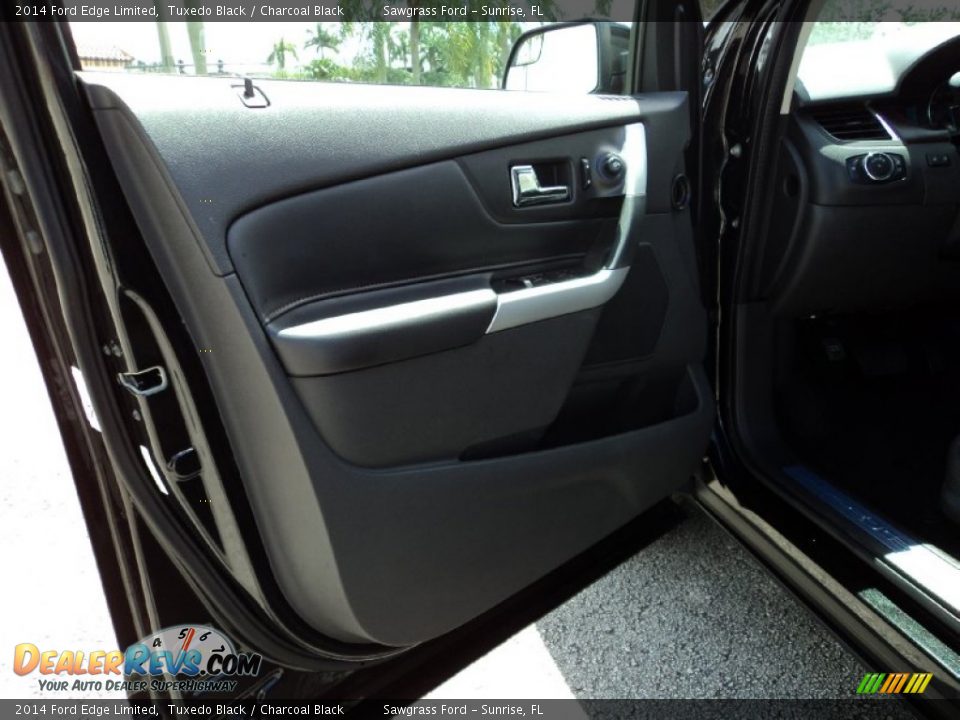 2014 Ford Edge Limited Tuxedo Black / Charcoal Black Photo #17