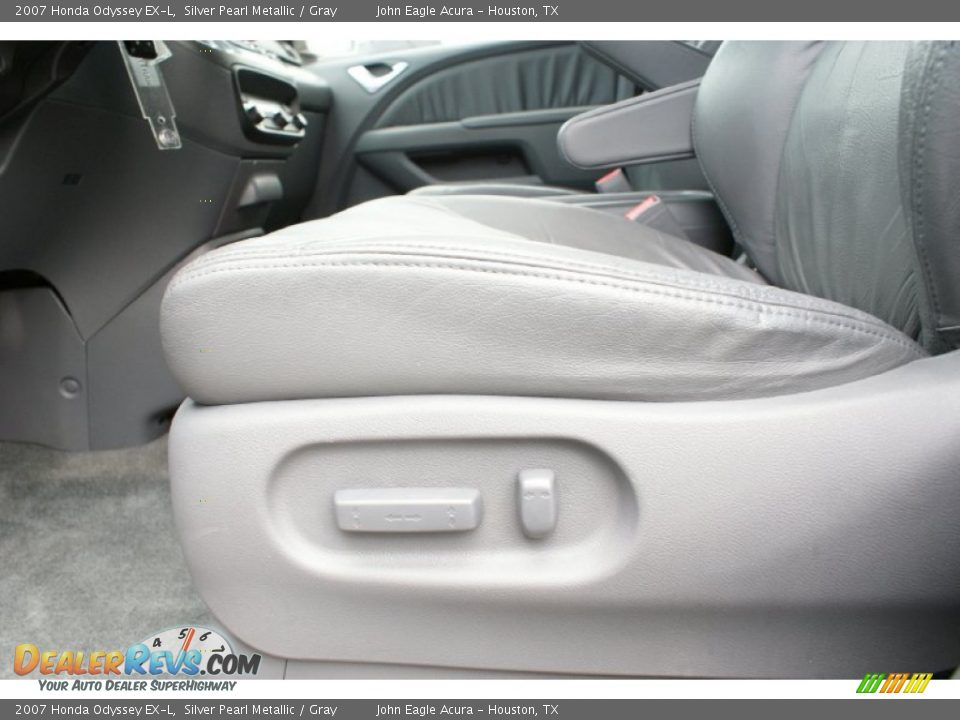 2007 Honda Odyssey EX-L Silver Pearl Metallic / Gray Photo #23