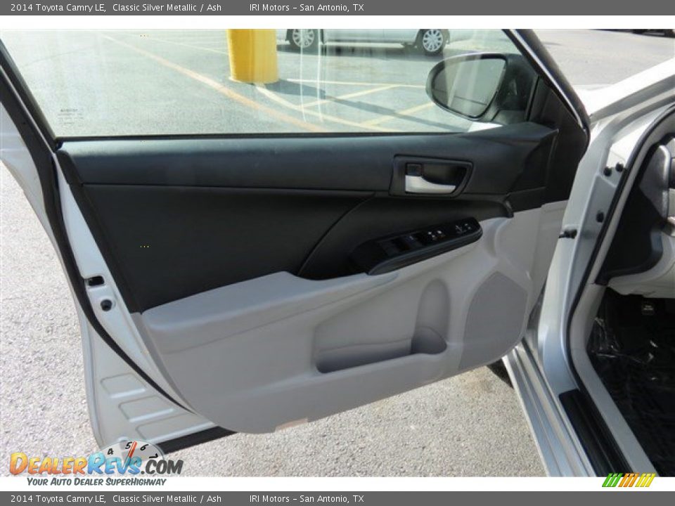 2014 Toyota Camry LE Classic Silver Metallic / Ash Photo #10