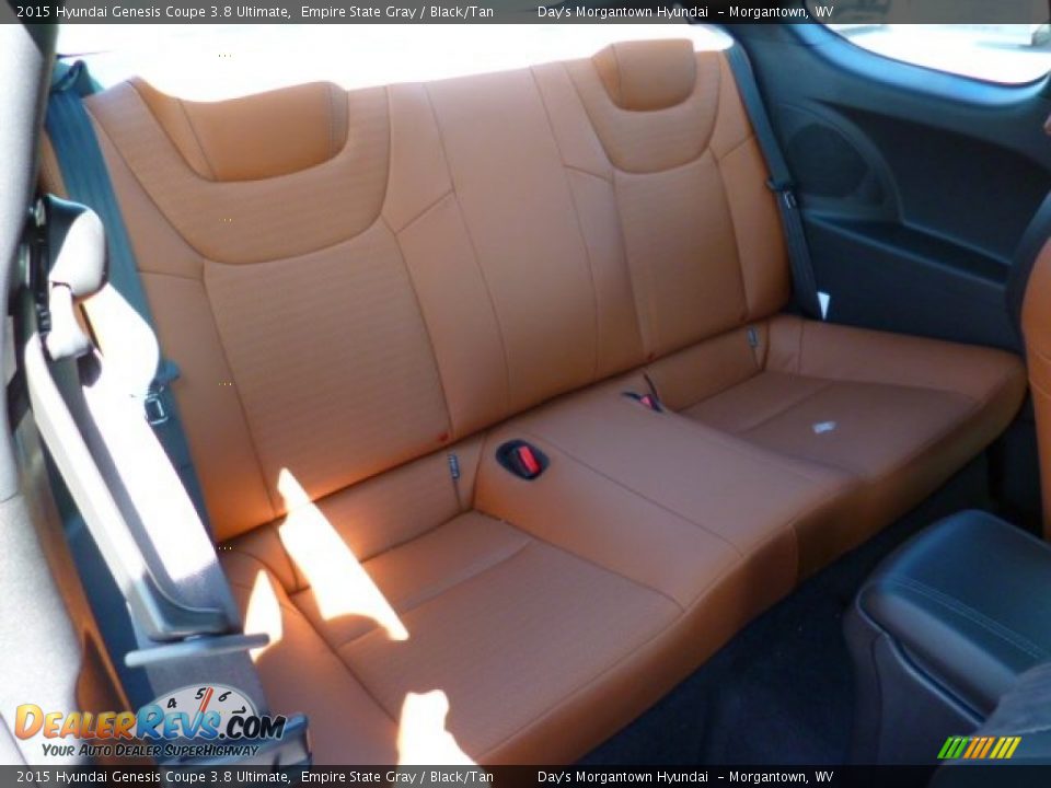 Rear Seat of 2015 Hyundai Genesis Coupe 3.8 Ultimate Photo #13