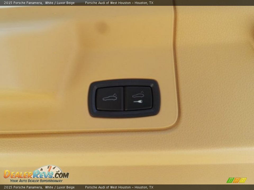 2015 Porsche Panamera White / Luxor Beige Photo #35