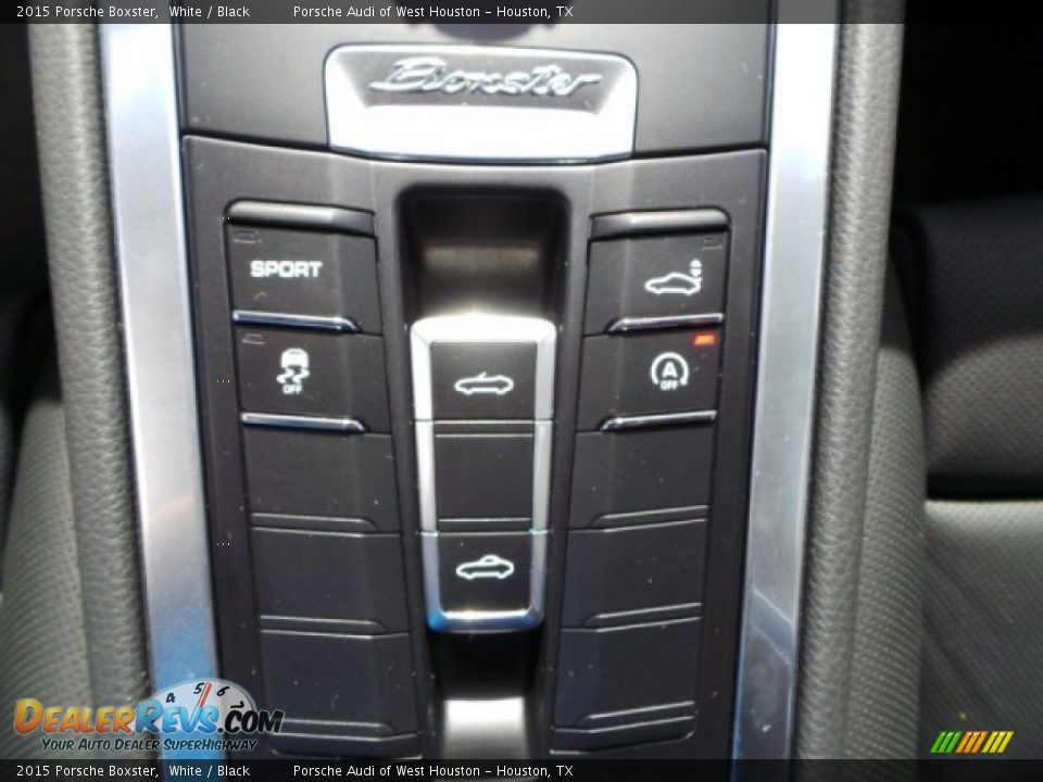 Controls of 2015 Porsche Boxster  Photo #20