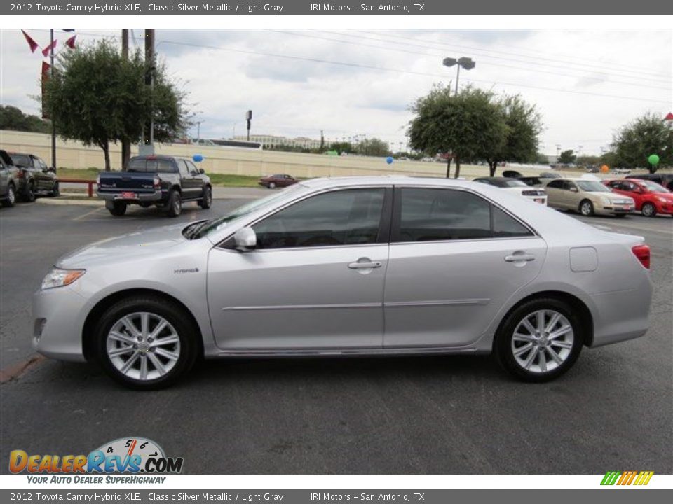 2012 Toyota Camry Hybrid XLE Classic Silver Metallic / Light Gray Photo #4