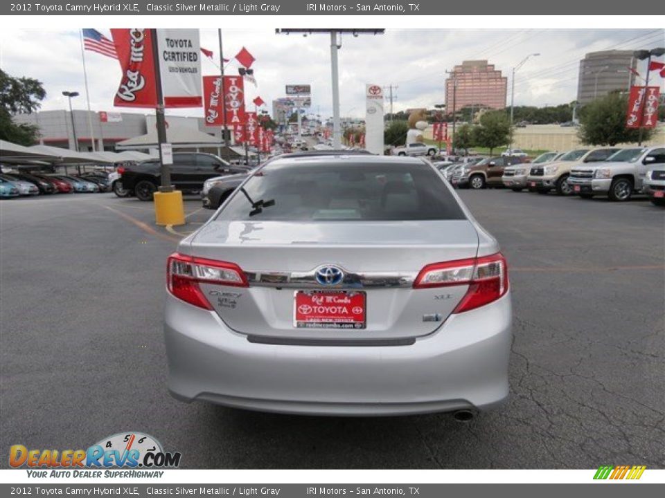 2012 Toyota Camry Hybrid XLE Classic Silver Metallic / Light Gray Photo #6