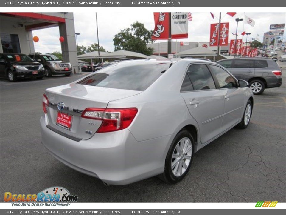 2012 Toyota Camry Hybrid XLE Classic Silver Metallic / Light Gray Photo #7