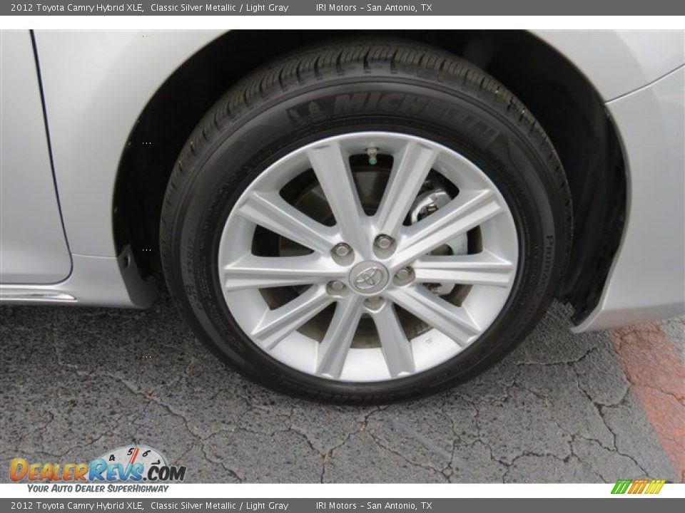 2012 Toyota Camry Hybrid XLE Classic Silver Metallic / Light Gray Photo #9