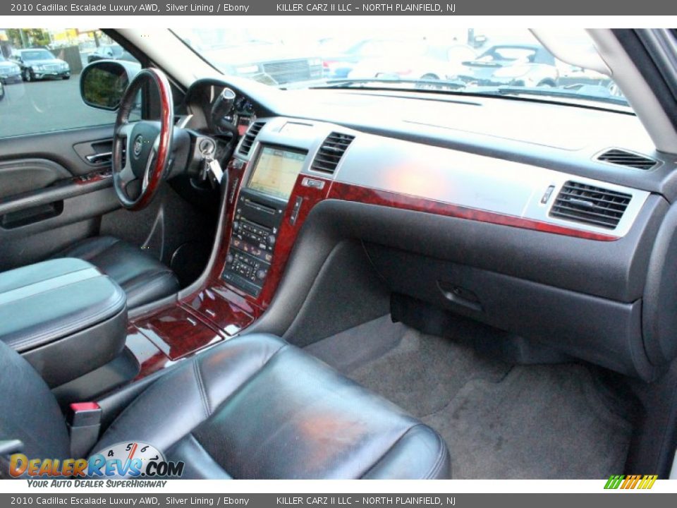 2010 Cadillac Escalade Luxury AWD Silver Lining / Ebony Photo #29