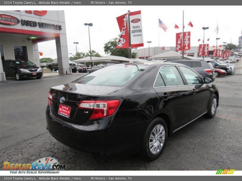 2014 Toyota Camry L Attitude Black Metallic / Ivory Photo #7